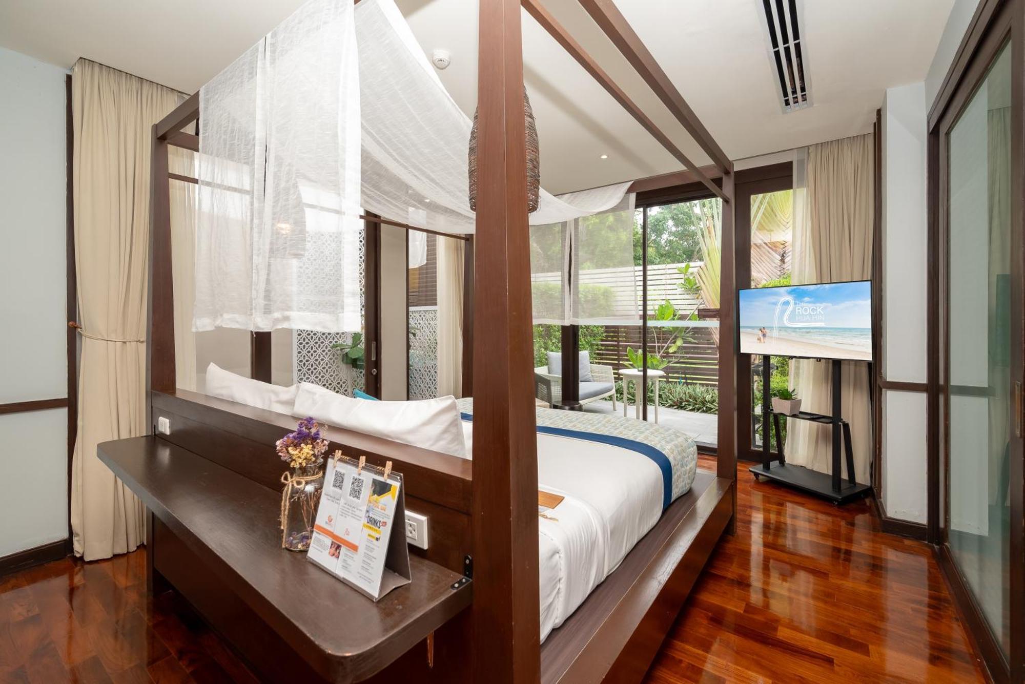 The Rock Hua Hin Beachfront Spa Resort Exterior foto