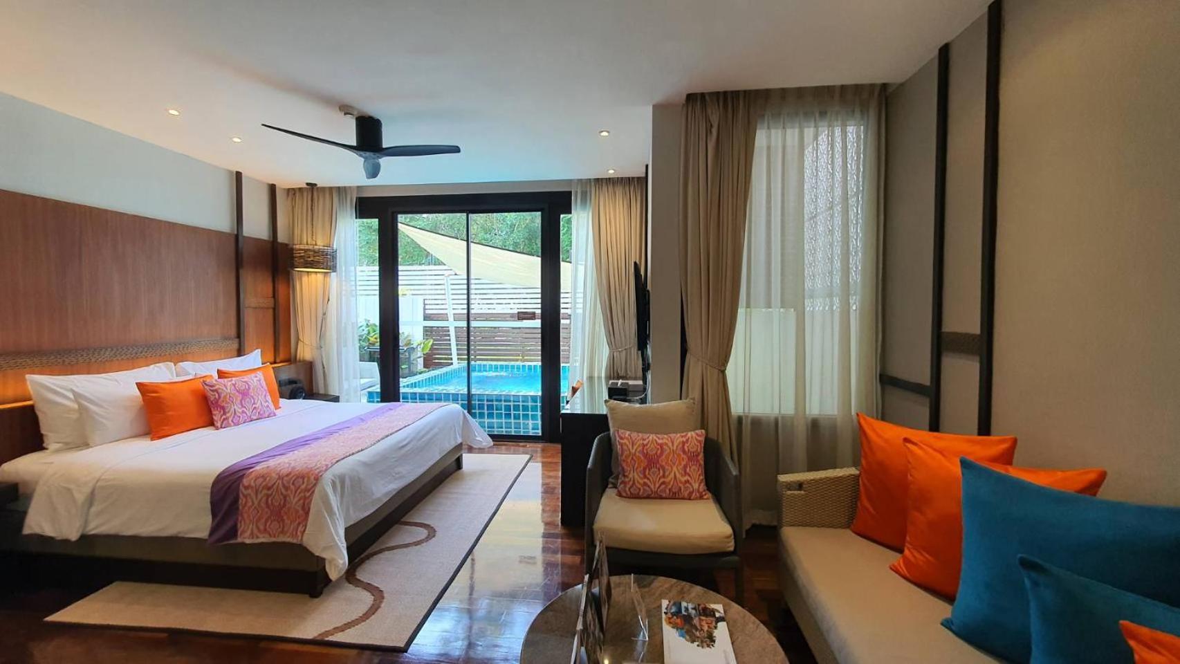 The Rock Hua Hin Beachfront Spa Resort Exterior foto